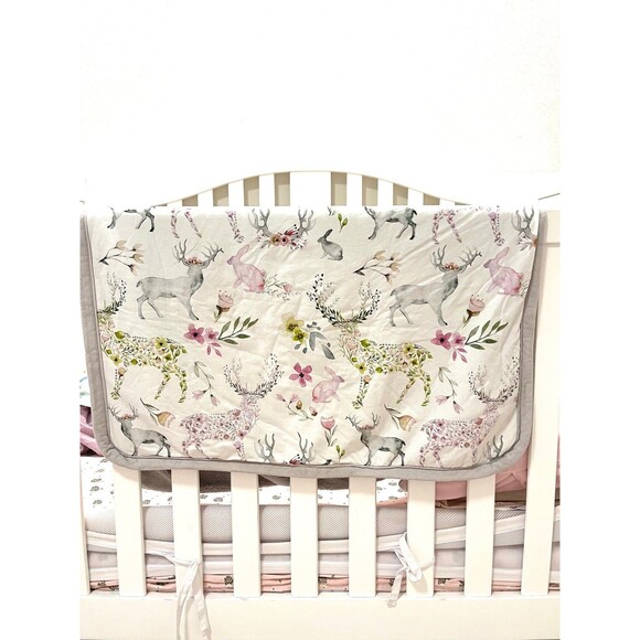 OILO Woodland Fawn Cuddle Blanket - Picture 1 of 2